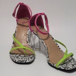 BarIII Stylish Pink and Green Women's Heels. 7 M US